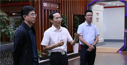 国家开发银行厦门市分行行长关宏岩一行赴罗普特集团调研考察